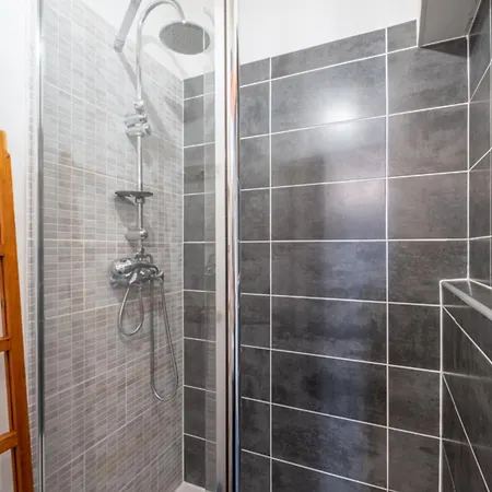 Warm Haven In With Balcony Chamonix