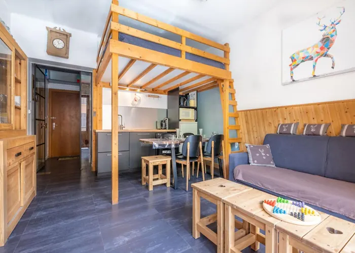 Appartement Warm Haven In With Balcony *